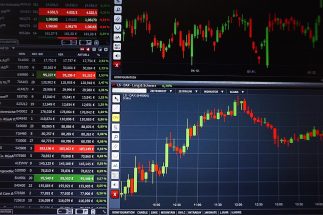 chart, trading, courses-1905224.jpg